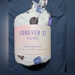 New Forever 21 Full Sheet Set